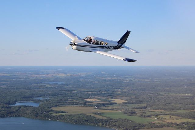 Piper Cherokee (N55423) - Just posing for the camera