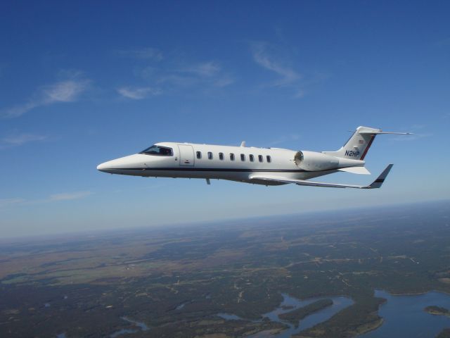 Learjet 45 —