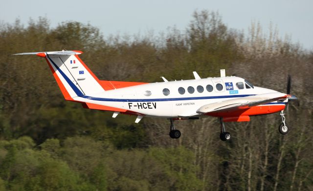 Beechcraft Super King Air 200 (F-HCEV)