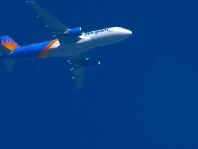 Airbus A320 (N286NV) - AAY1259br /AZA-SGFbr /10/07/21