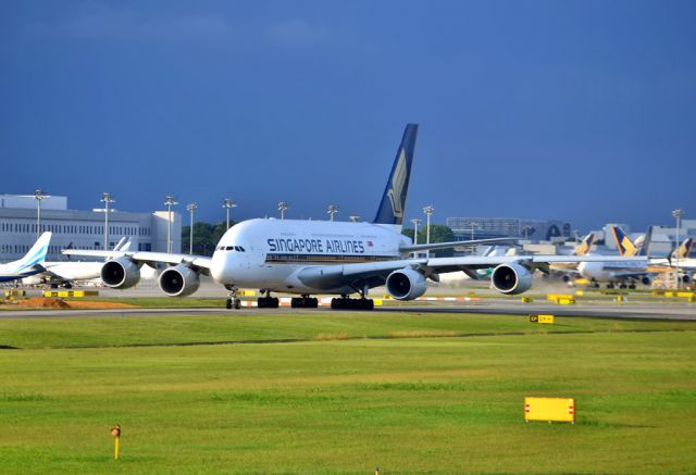 Airbus A380-800 (9V-SKF)