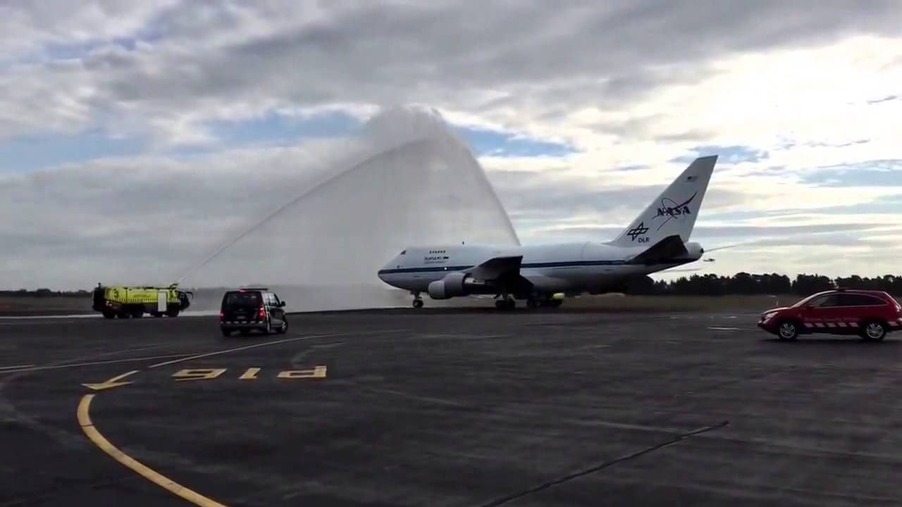 BOEING 747SP (N747NA)