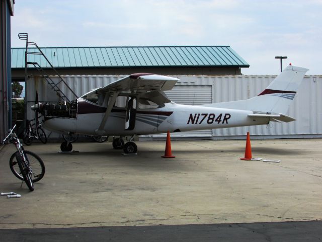 Cessna Skylane (N1784R) - Parked at Ramona