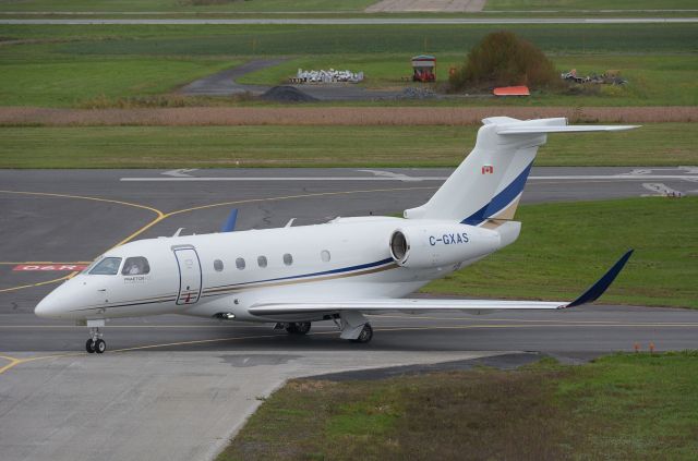 Embraer Legacy 450 (C-GXAS)