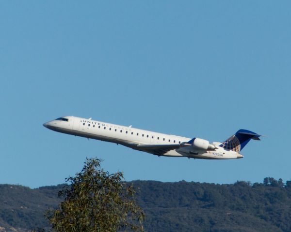 Canadair Regional Jet CRJ-700 (N782SK)