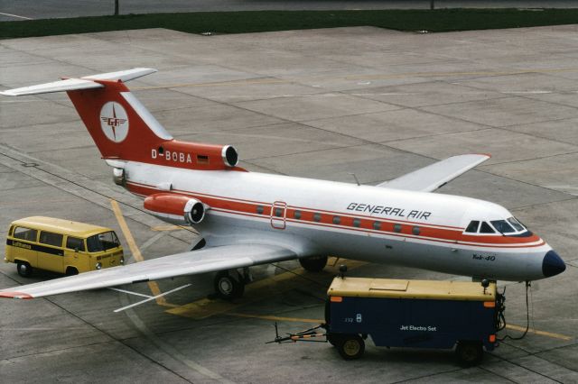 YAKOVLEV Yak-40 (D-BOBA) - 1975 at Düsseldorf (EDDL) 