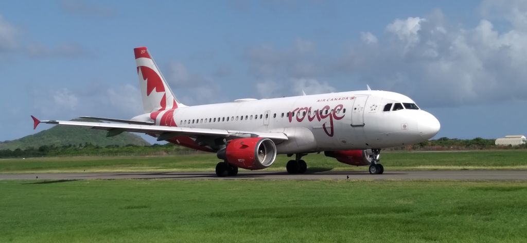 Airbus A319 (C-FYJH)