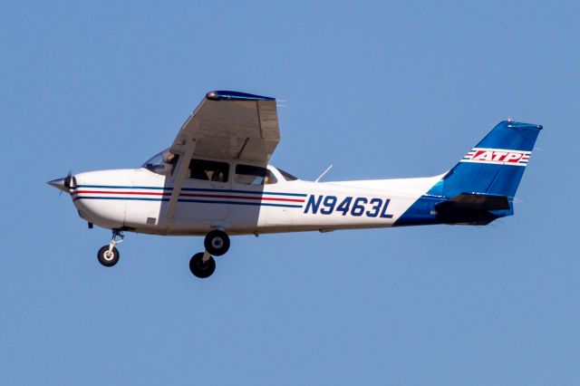 Cessna Skyhawk (N9463L)