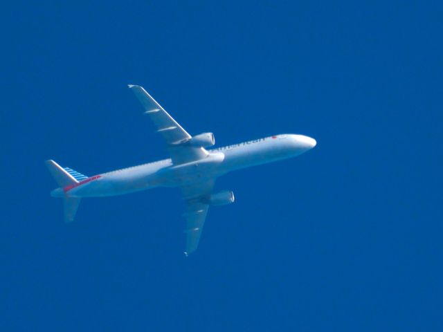 Airbus A321 (N170US) - AAL618br /05/12/21