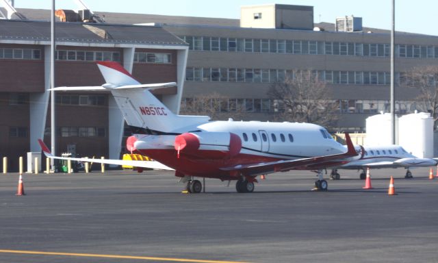 Hawker 800 (N851CC)
