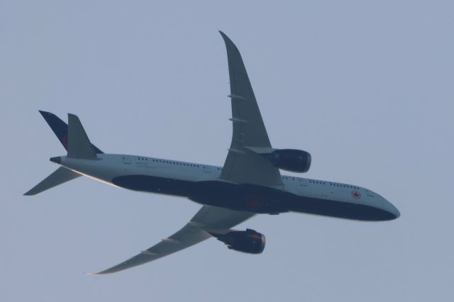 Boeing 787-8 (C-FRTG) - C-FRTG Boeing B-787-9 Air Canada AC844 De Montreal YUL vers Frankfurt FRA  Altitude 3421 Mètres Vitesse 707 Km/H Survolant la ville de Lavaltrie QC. Le 23-07-2024 à 19:12