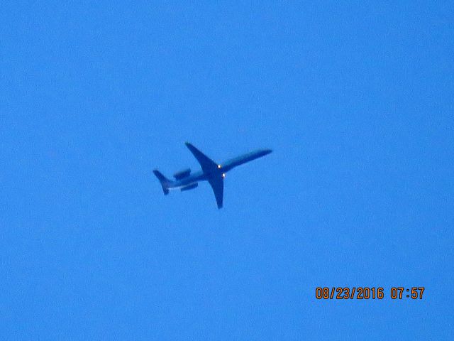 Embraer ERJ-145 (N688AE)