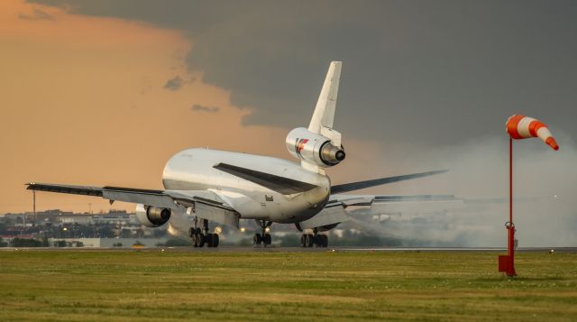 McDonnell Douglas DC-10 (C-GKFD) - The storm approaches!