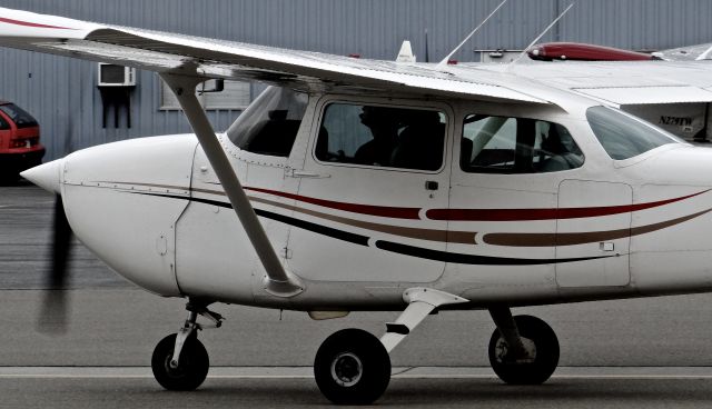 Cessna Skyhawk (N12234)