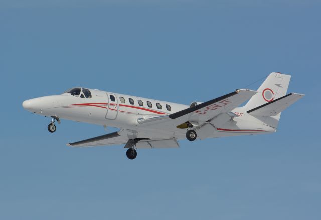 Cessna Citation V (C-GVJT) - Visiting CYHU on 30-11-2021