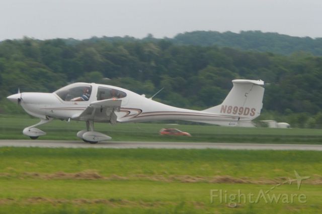 Diamond Star (N899DS) - great plane