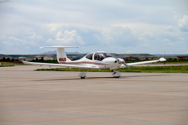 Diamond DA-20 (N956JB)