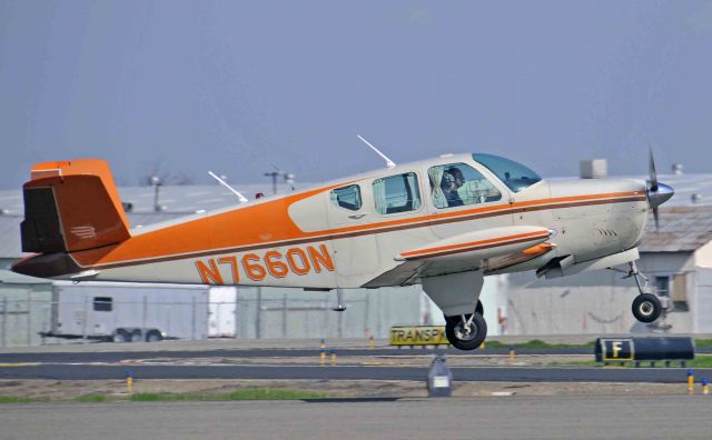 Beechcraft 35 Bonanza (N7660N)