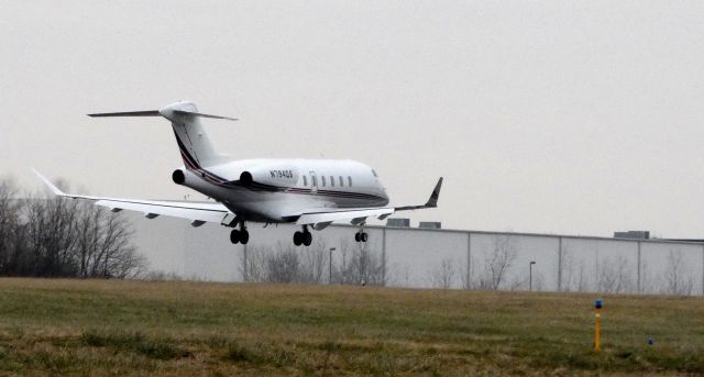 Canadair Challenger 350 (N794QS) - About to touchdown is this 2016 Bombardier Canadair Challenger 350 in the Winter of 2019.