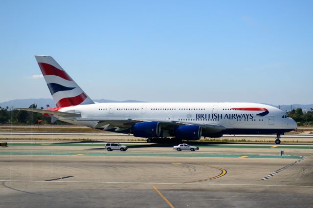 Airbus A380-800 (G-XLEF)