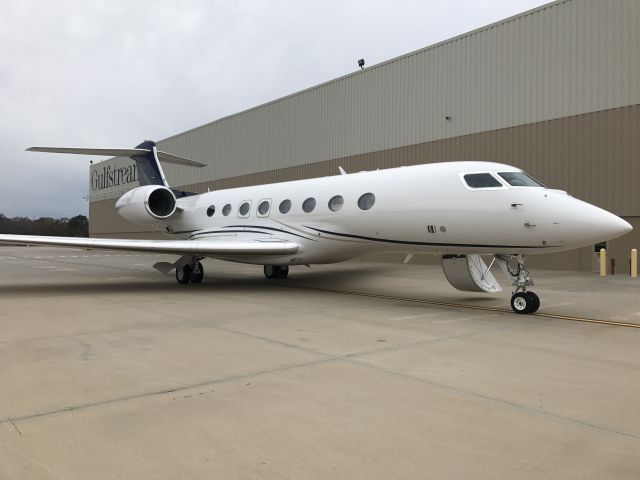 Gulfstream Aerospace Gulfstream G650 (M-YNNS)