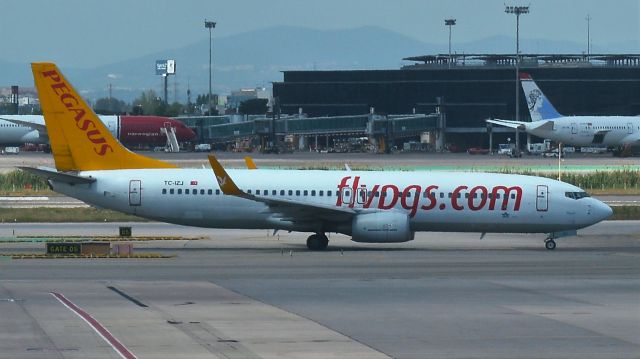 Boeing 737-800 (TC-IZJ) - 5/2/19