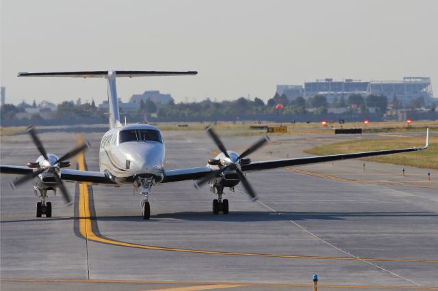 Beechcraft Super King Air 350 (N160RW)