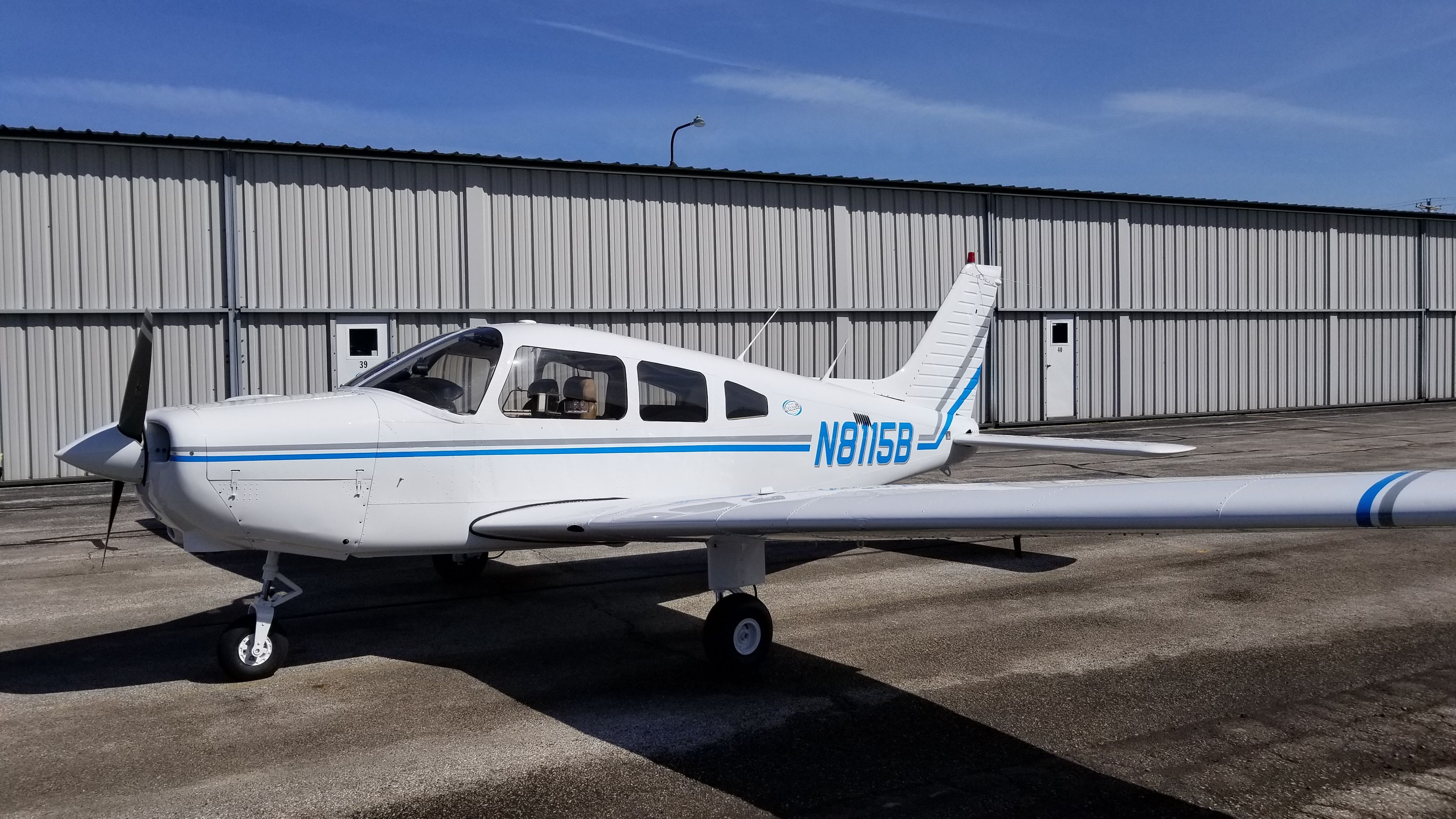 Piper Cherokee (N8115B)