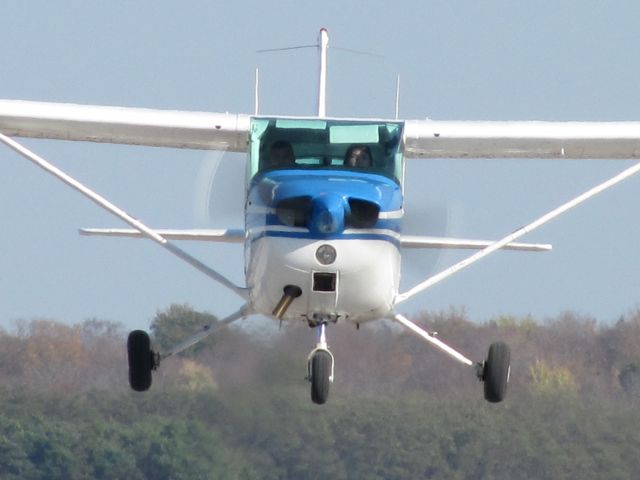 Cessna Skyhawk (N80112)