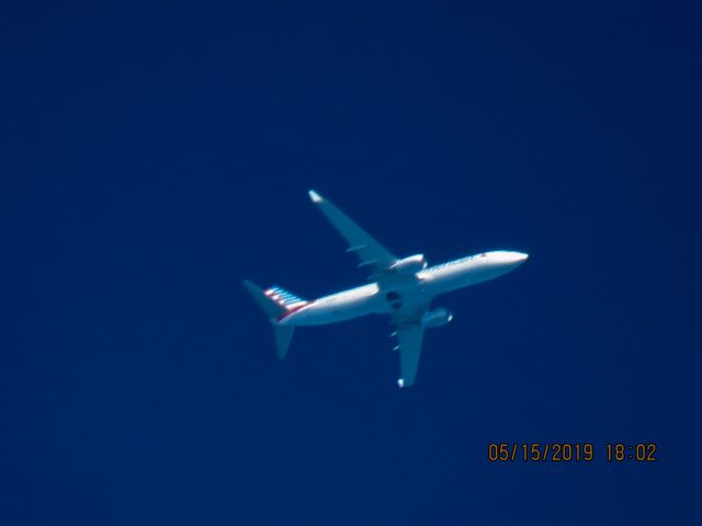 Boeing 737-800 (N956NN)
