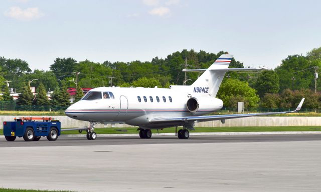 Hawker 800 (N984CE) - Raytheon Hawker 900XP N984CE in Oakland County Airport