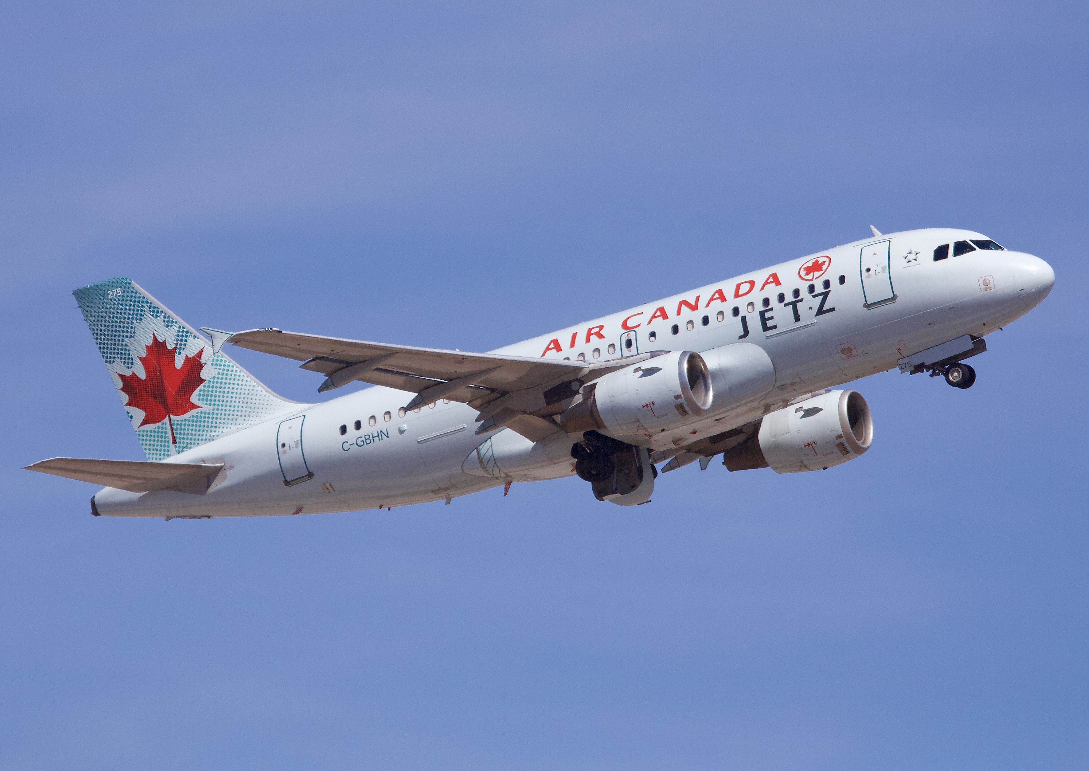 Airbus A319 (C-GBHN) - The Air Canada Jetz Charter carrying the Winnipeg Jets departing Sky Harbor after defeating the Arizona Coyotes the night before (Please view in "Full" for best image quality)