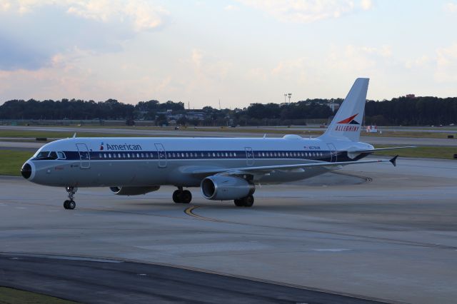 Airbus A321 (N579UW)