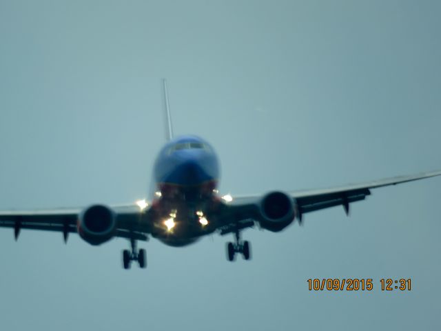 Boeing 737-700 (N734SA)