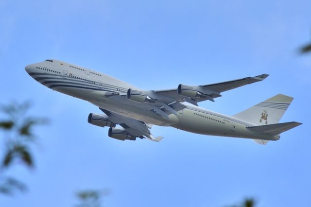 Boeing 747-400 (V8-ALI) - 2015 - NOW Stored 03/2017 