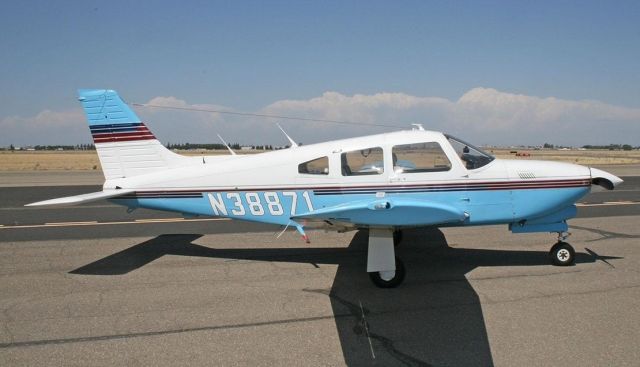 Piper Turbo Arrow 3 (N38871)