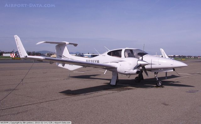 Diamond Twin Star (N935YM)