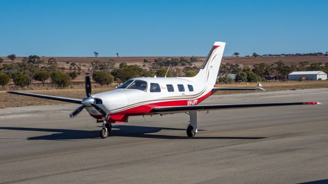 Piper Malibu Mirage (VH-UPY)