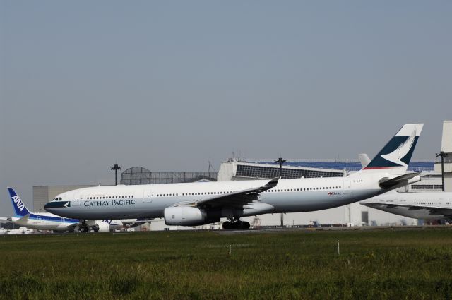 Airbus A330-300 (B-LAA) - Departure at Narita Intl Airport Rnwy34L on 2012/10/13