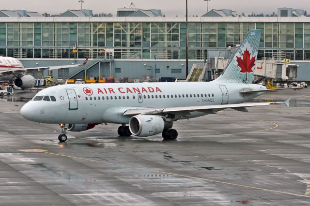 Airbus A319 (C-GAQZ)