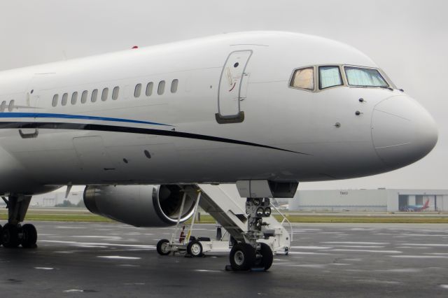 Boeing 757-200 (N801DM) - MLW Aviation Llc 757-200 10/19/13