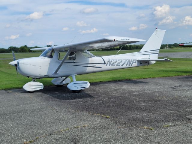 Cessna Commuter (N227NP)