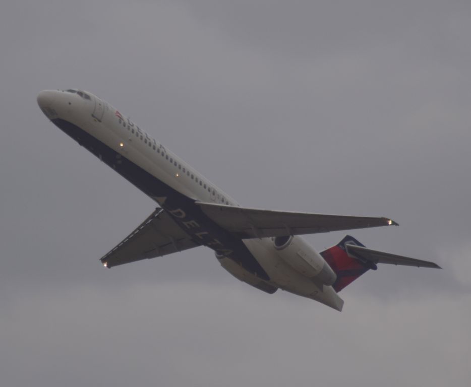 Boeing 717-200 (N928AT)