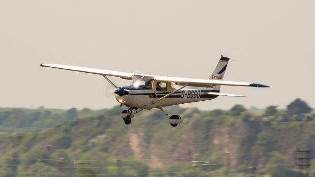 Cessna Skyhawk (G-BGGO)
