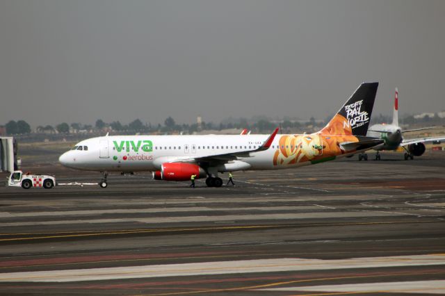 Airbus A320 (XA-VAX) - Viva Aerobus / Airbus A320-232 / MSN 8024 / XA-VAX "Tecate Pa'l Norte 2020" / MMMX 04/2020