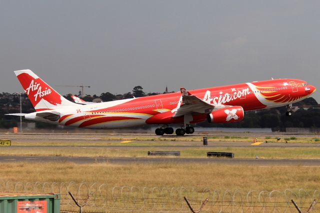 Airbus A330-300 (9M-XXT)