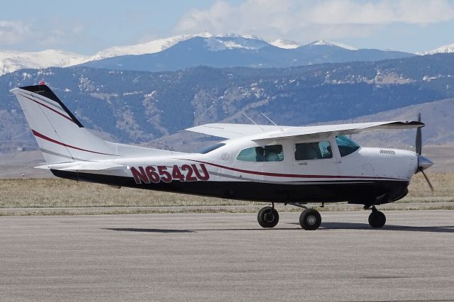 Cessna T210 Turbo Centurion (N6542U)