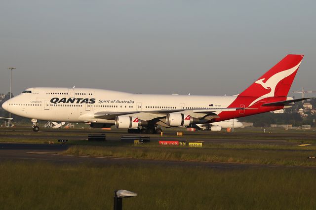 Boeing 747-400 (VH-OEH) - on 31 October 2018