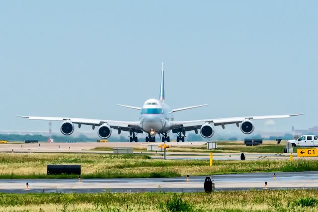 BOEING 747-8 —