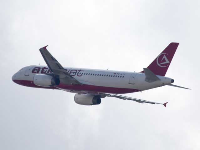 Boeing 737-800 (TC-ATT) - Take off runway 06 at Sabiha Gökçen airport, Istanbul, Turkey | 15 SEP 2014.